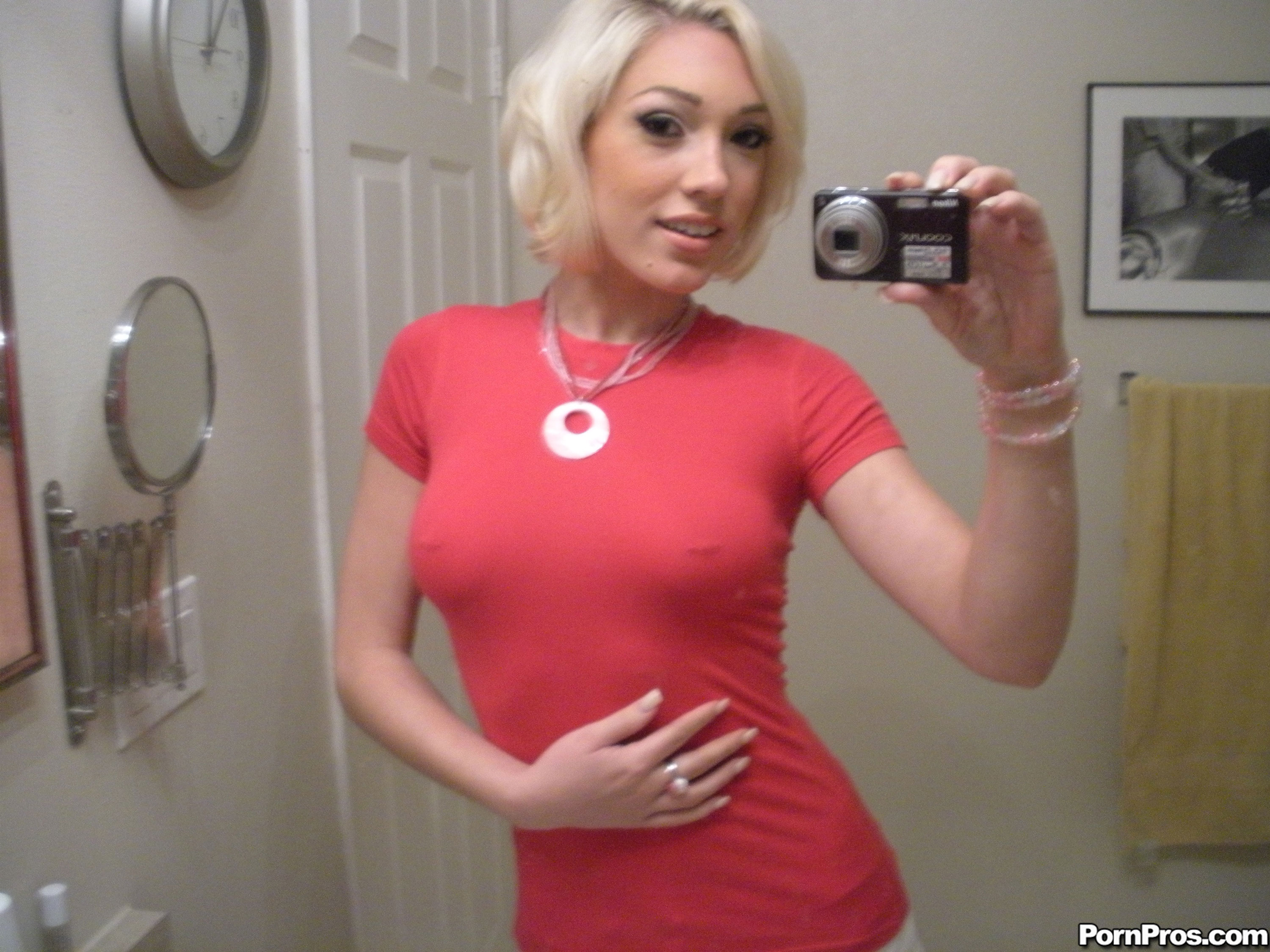 Lily Labeau 2025